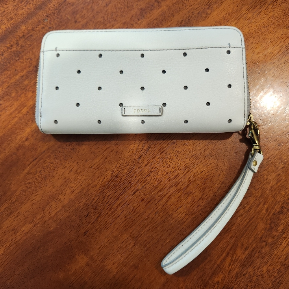 Fossil Wristlet Wallet Cream Leather